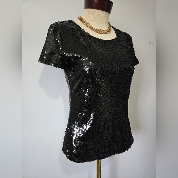 Dry Lake Black Sequin Short Sleeve Top. Size Small - Picture 3 of 12